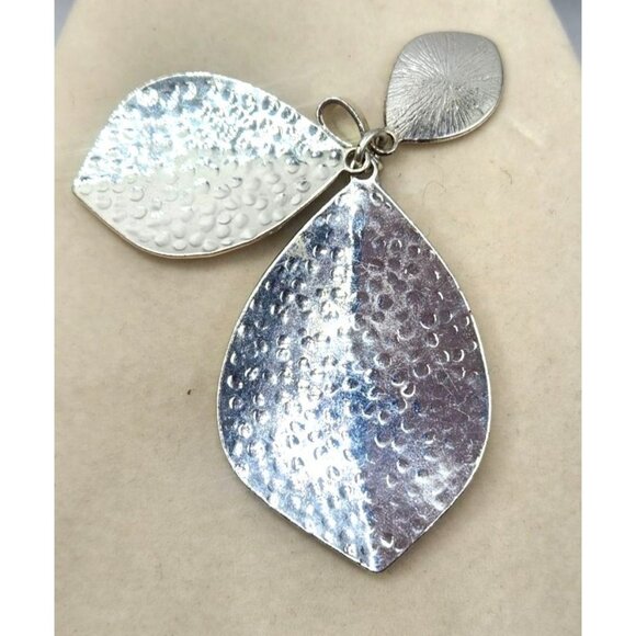 Tri Leaf Pendant Necklace Silver Tone - Hammered Design - Picture 2 of 2